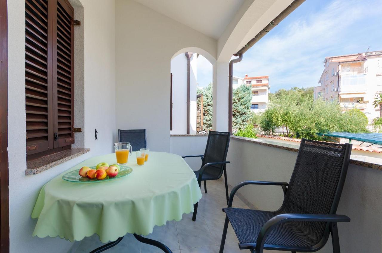 Apartments Gloria Vrsar Εξωτερικό φωτογραφία