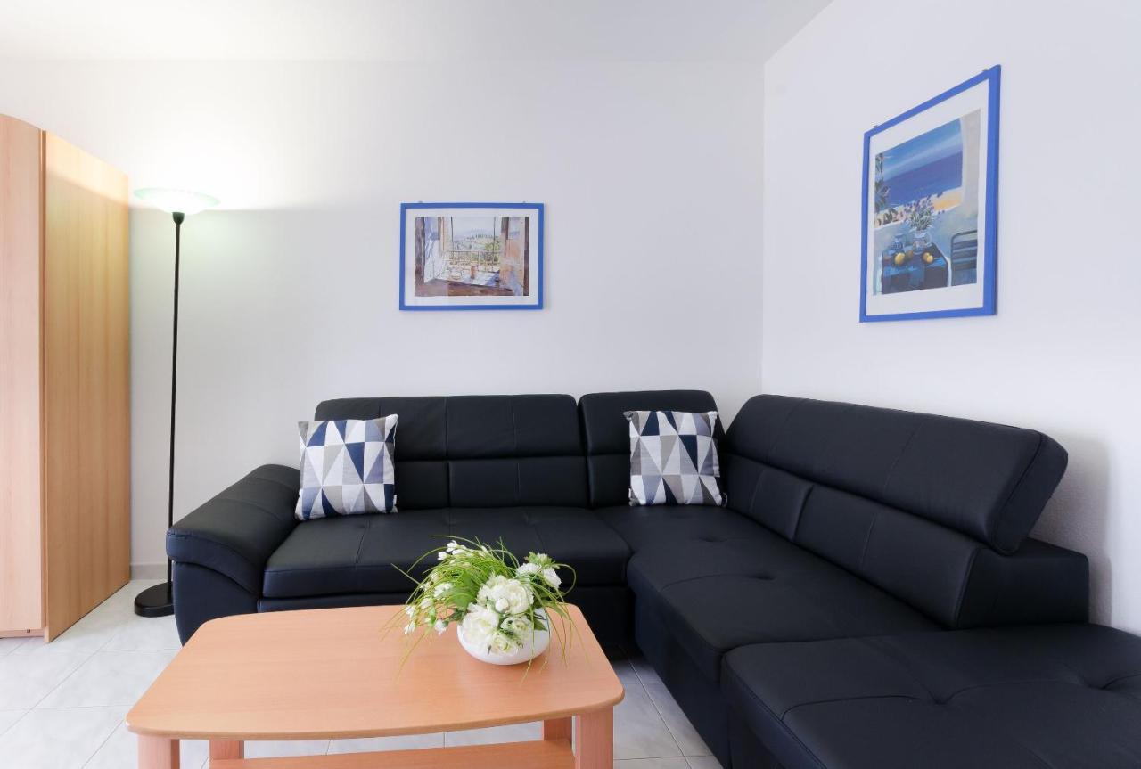 Apartments Gloria Vrsar Εξωτερικό φωτογραφία