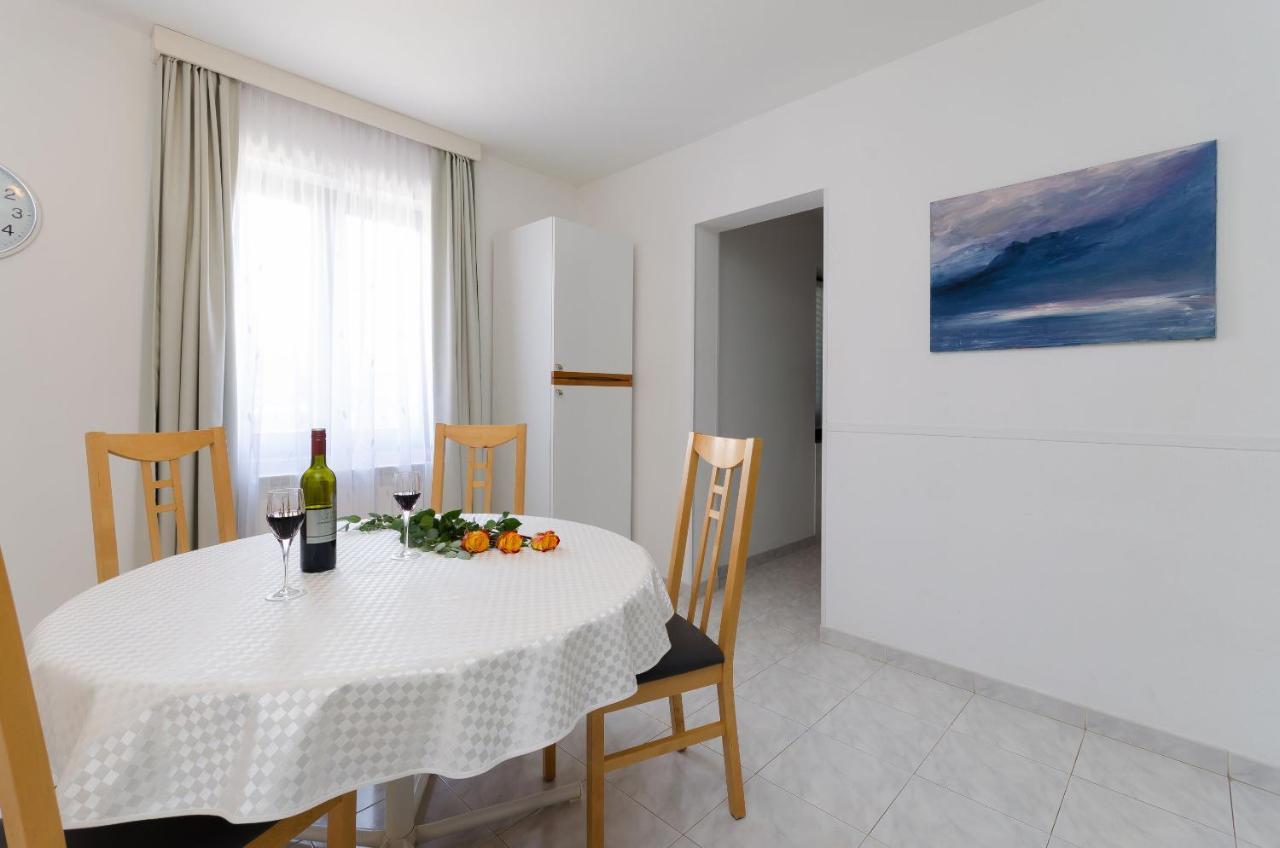 Apartments Gloria Vrsar Εξωτερικό φωτογραφία