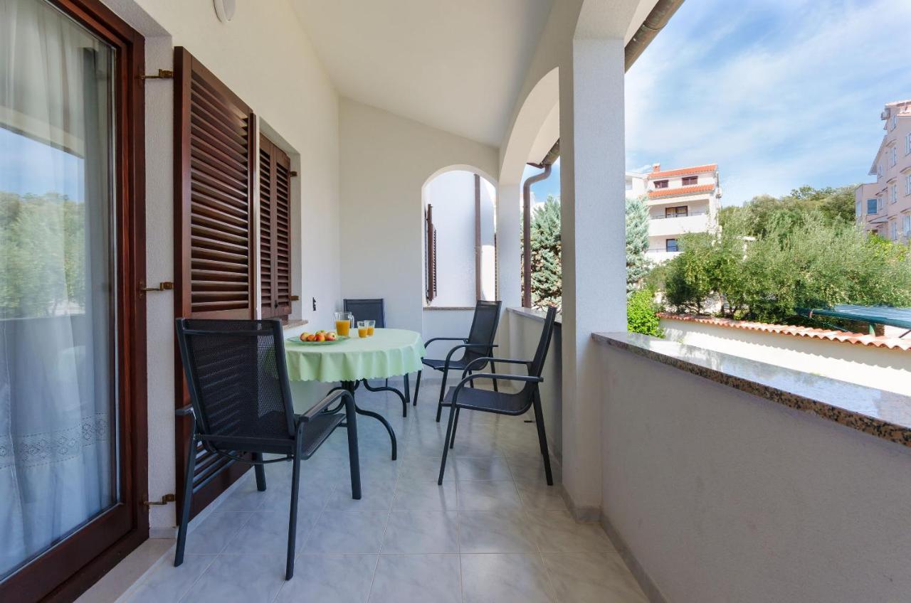 Apartments Gloria Vrsar Εξωτερικό φωτογραφία