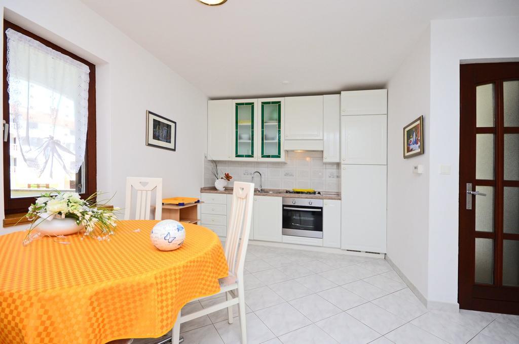 Apartments Gloria Vrsar Εξωτερικό φωτογραφία