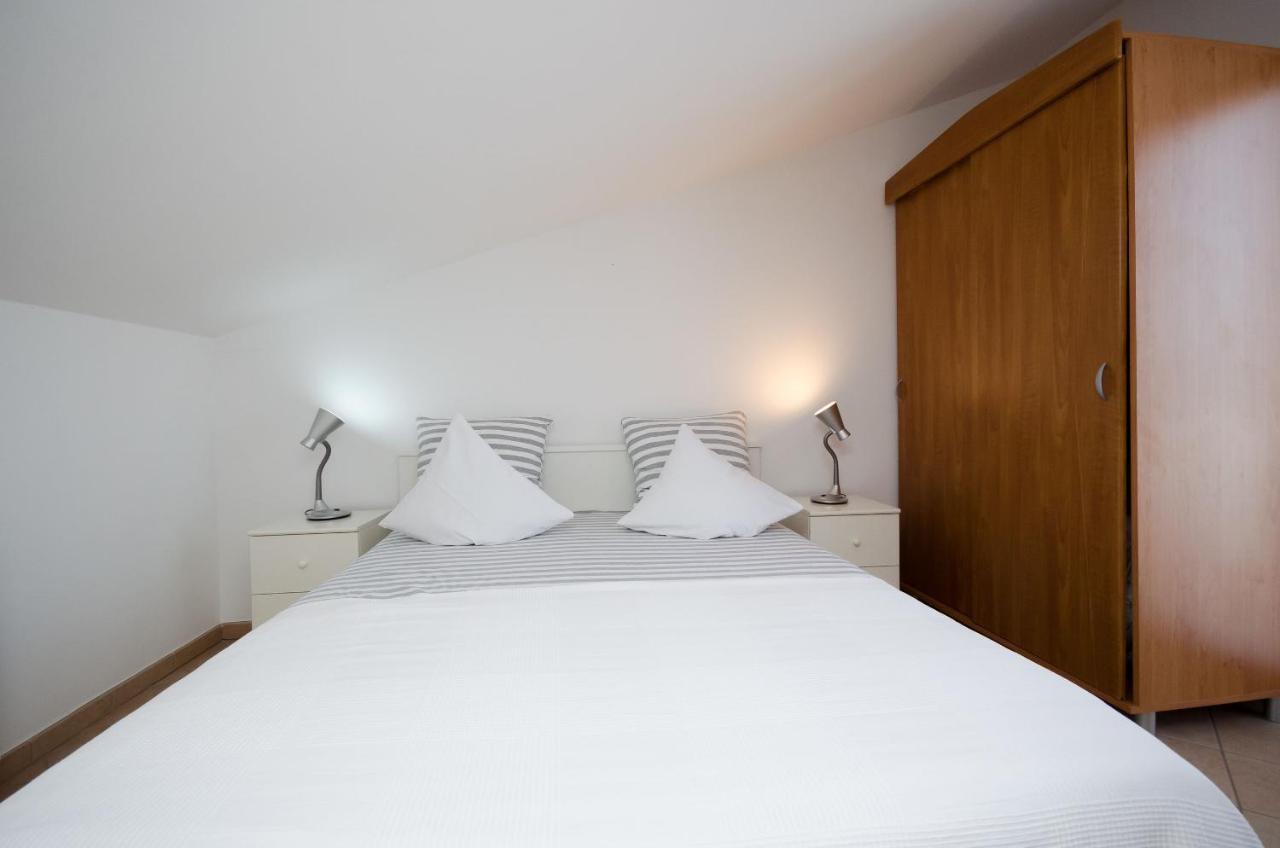 Apartments Gloria Vrsar Εξωτερικό φωτογραφία
